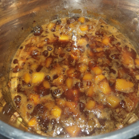 Rhonda's Mango Chutney
